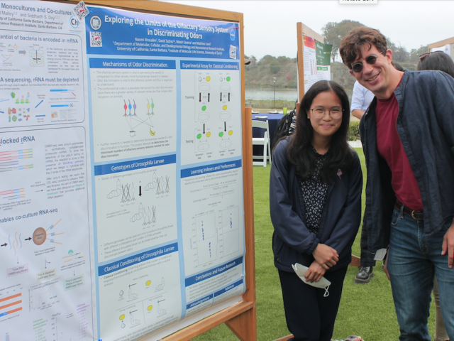 Poster presentation by Naomi